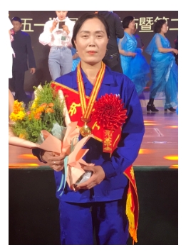 20年匠心（xīn）守護 | 牛豔麗：用雙手托起千萬家的幸福，以真心書寫家政人（rén）的（de）芳華~